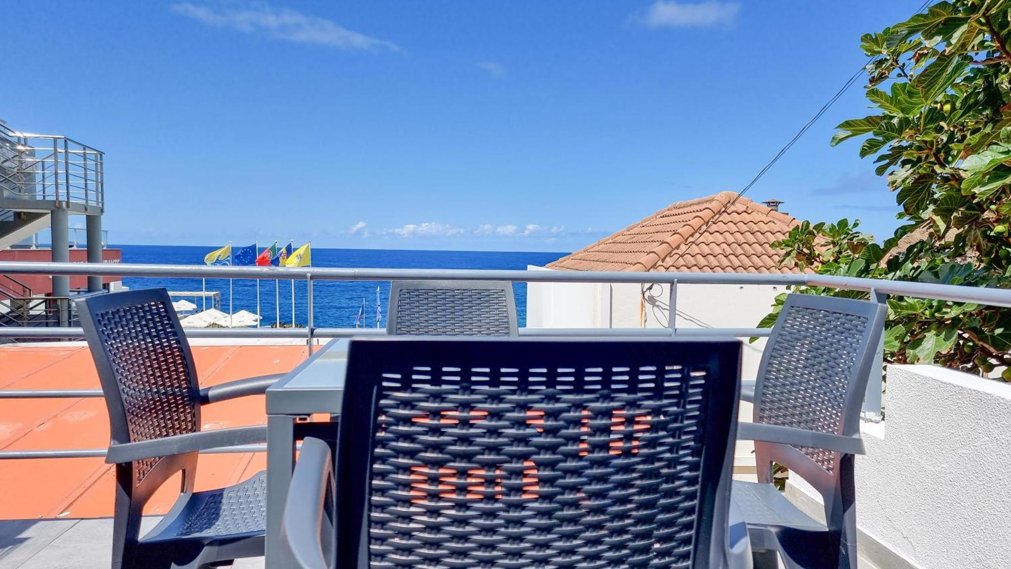 The Jolie - Apartments By The Ocean Порту-Мониш Экстерьер фото